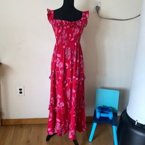 Never worn. Express petite dress